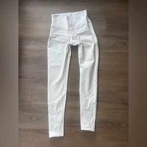 Alo White High-Waisted Leggings (28’’ inseam)
